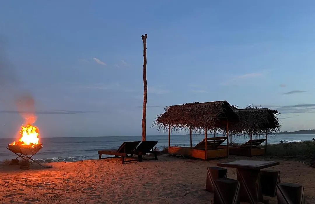 Sand Dune Beach Hotel & Surf Camp-1